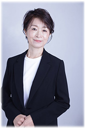 小川　真紀